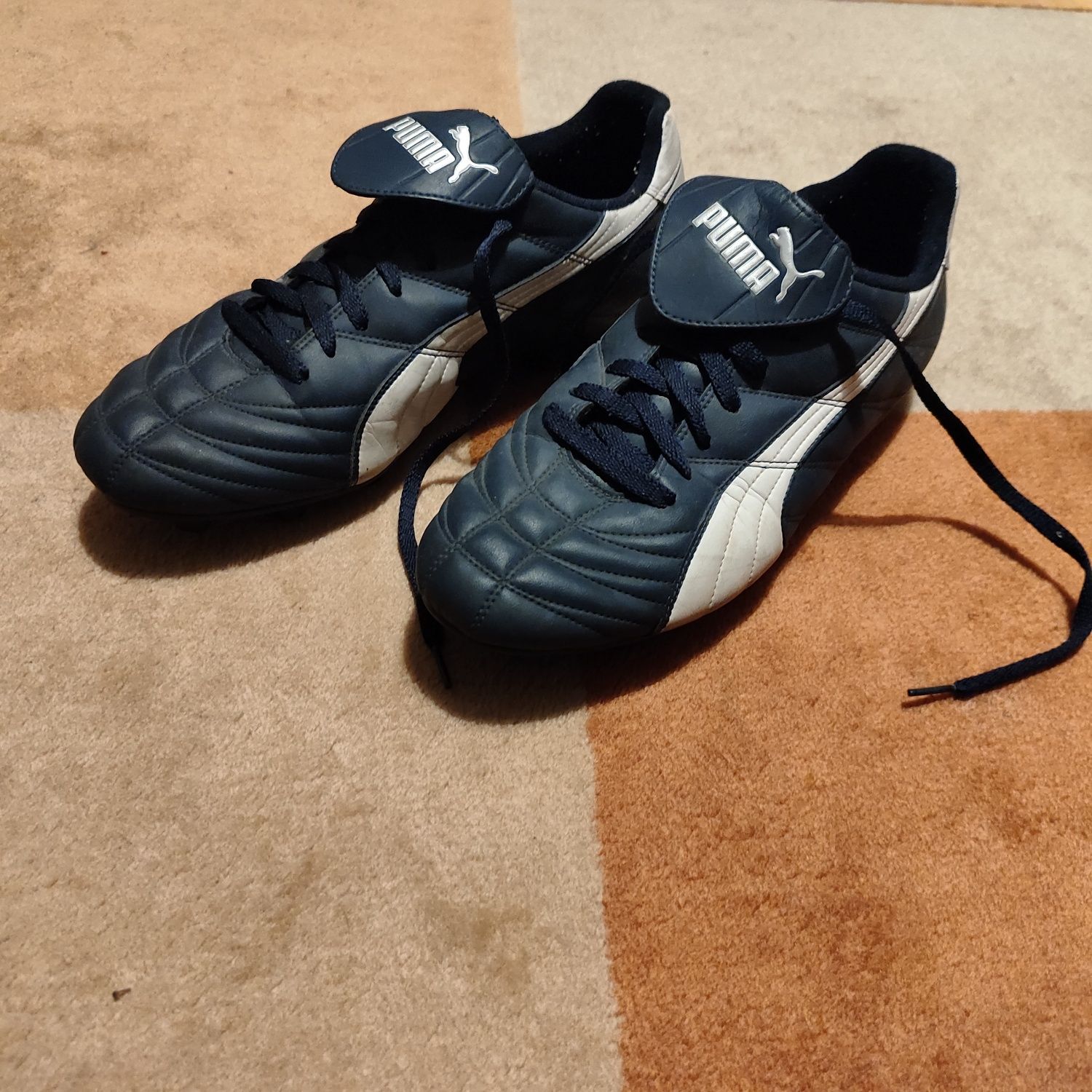 Buty piłkarskie Puma korki 46