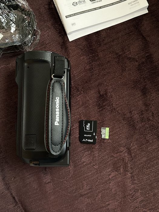 Відеокамера Panasonic HC-VX870K