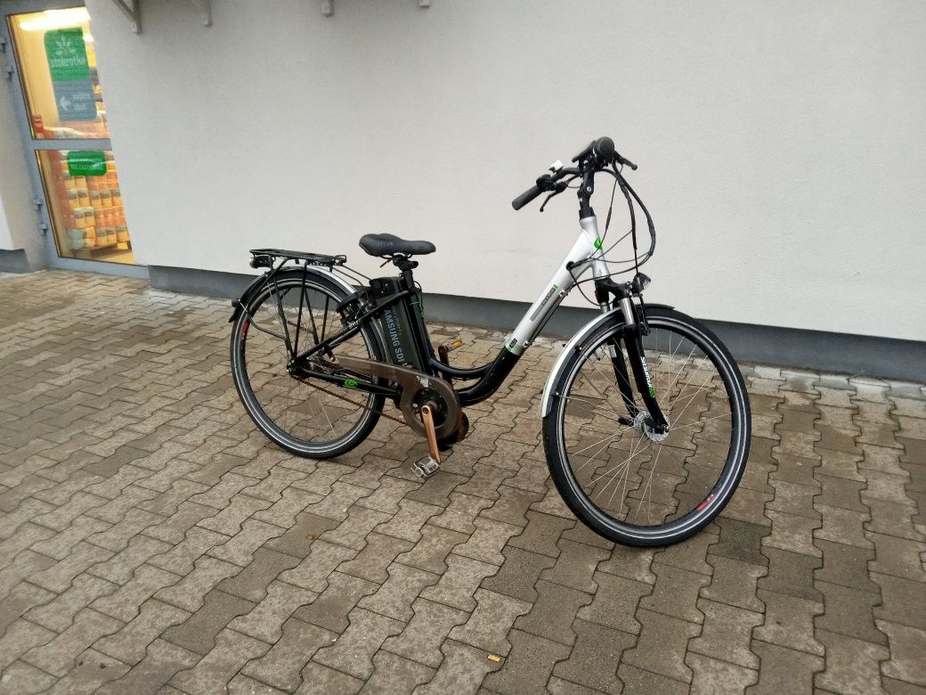 Sprzedam rower elektryczny Cyco36 v silnik centralny.