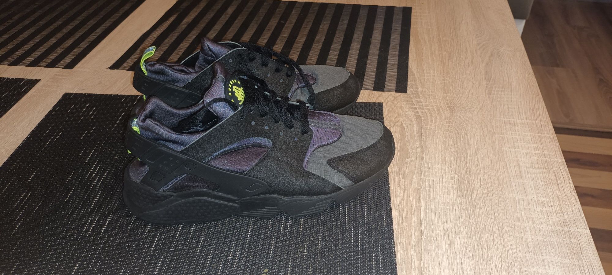 Buty nike air huarache 43 unisex