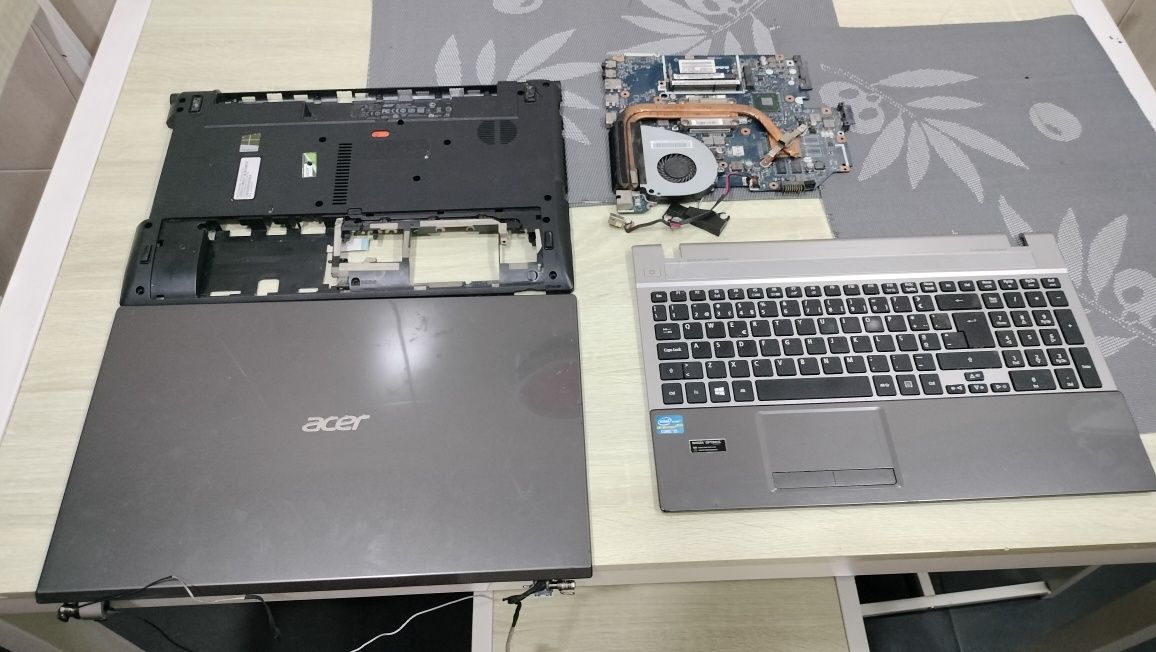 Vendo peças Acer aspire V3-571G peças