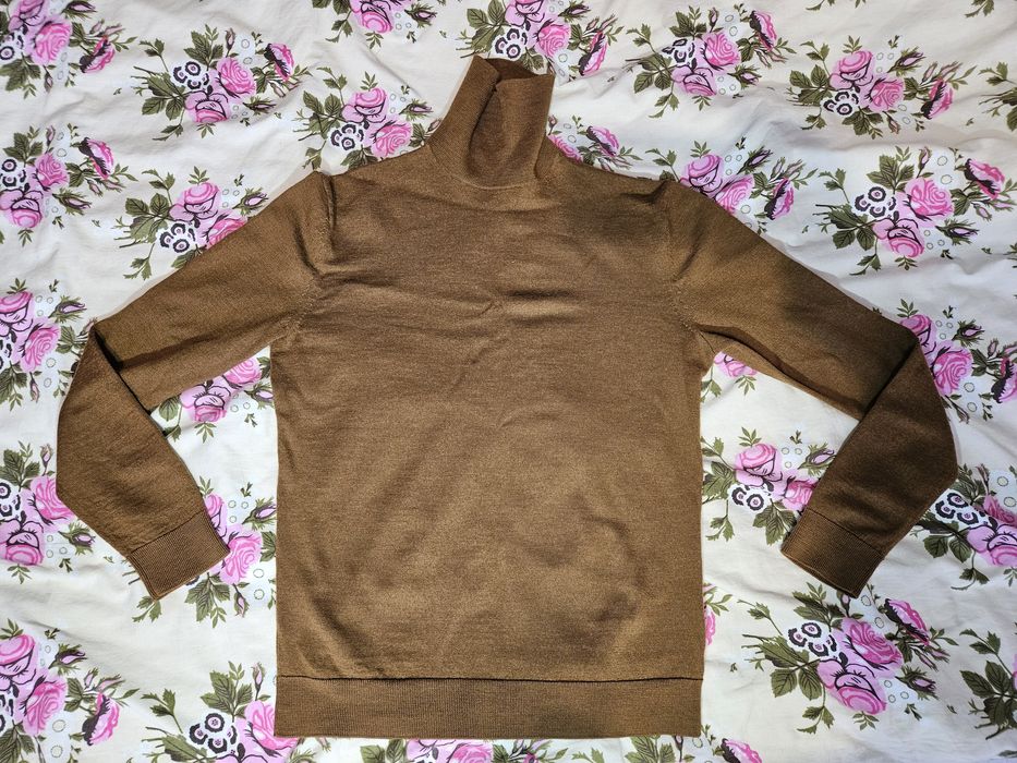 H&M śliczny sweter golf z wełny Merino Merynosów brązowy baselayer