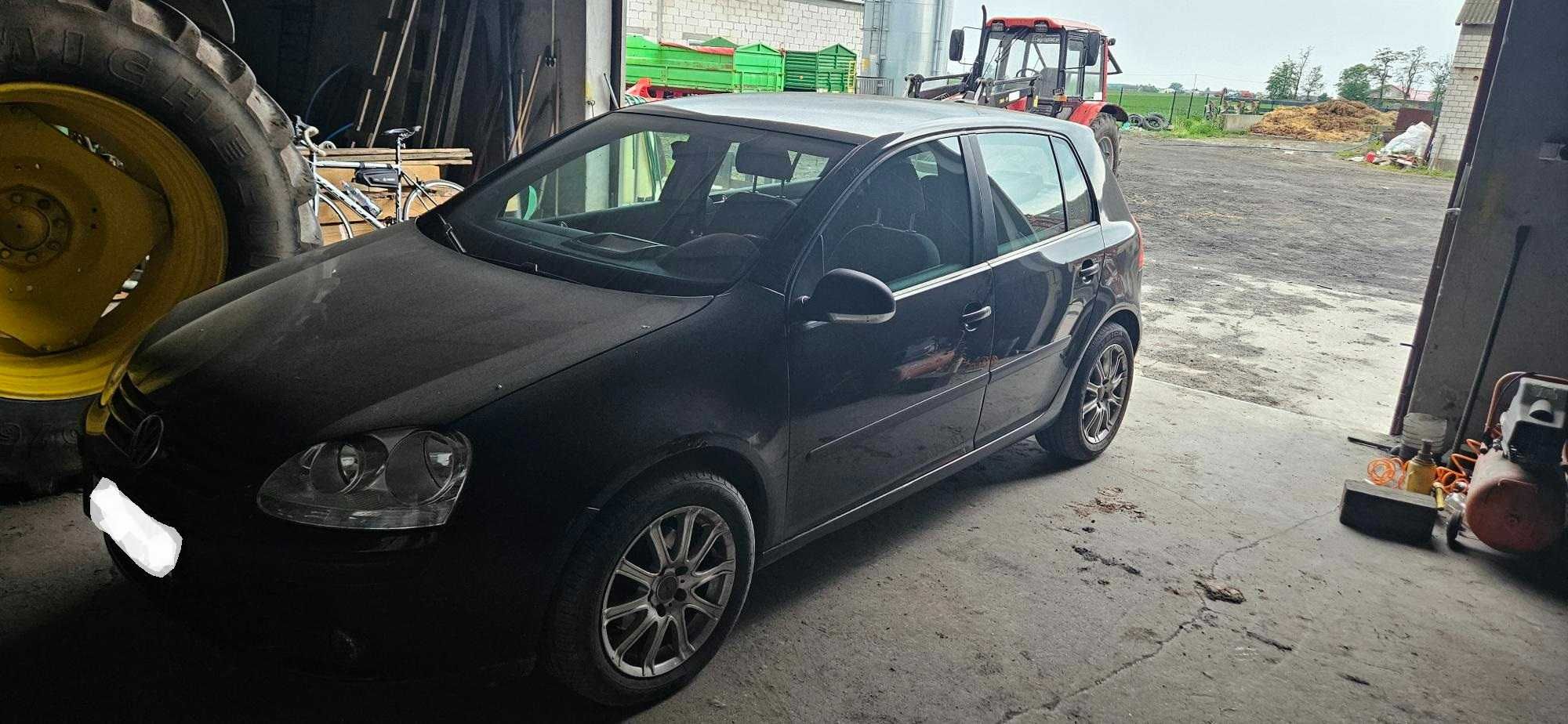 Volkswagen Golf V