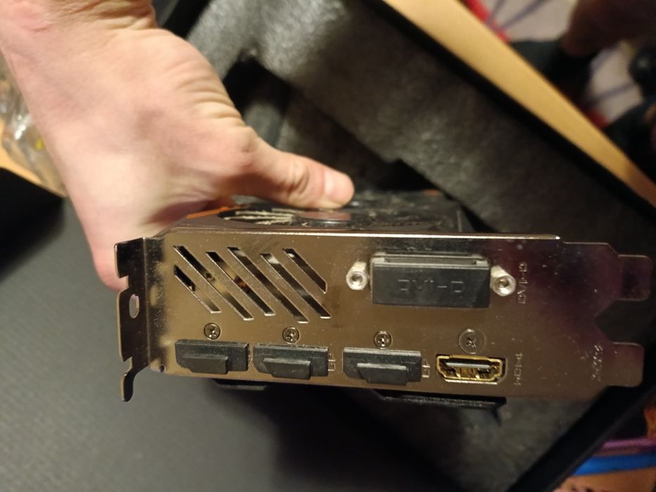 Відеокарта GTX 1060 6GB