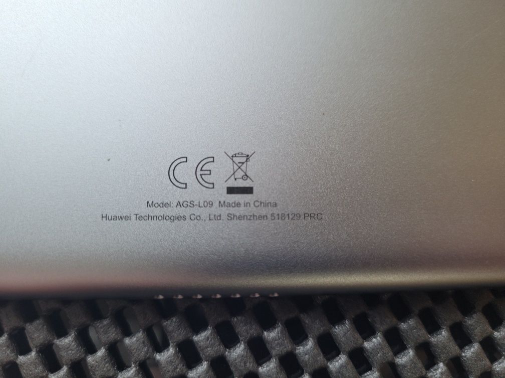 Планшет 9.7 дюймов Планшет Huawei MediaPad T3 10 LTE (AGS-L09)