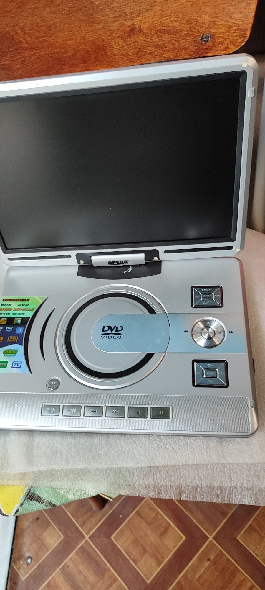 DVD  Opera портативный