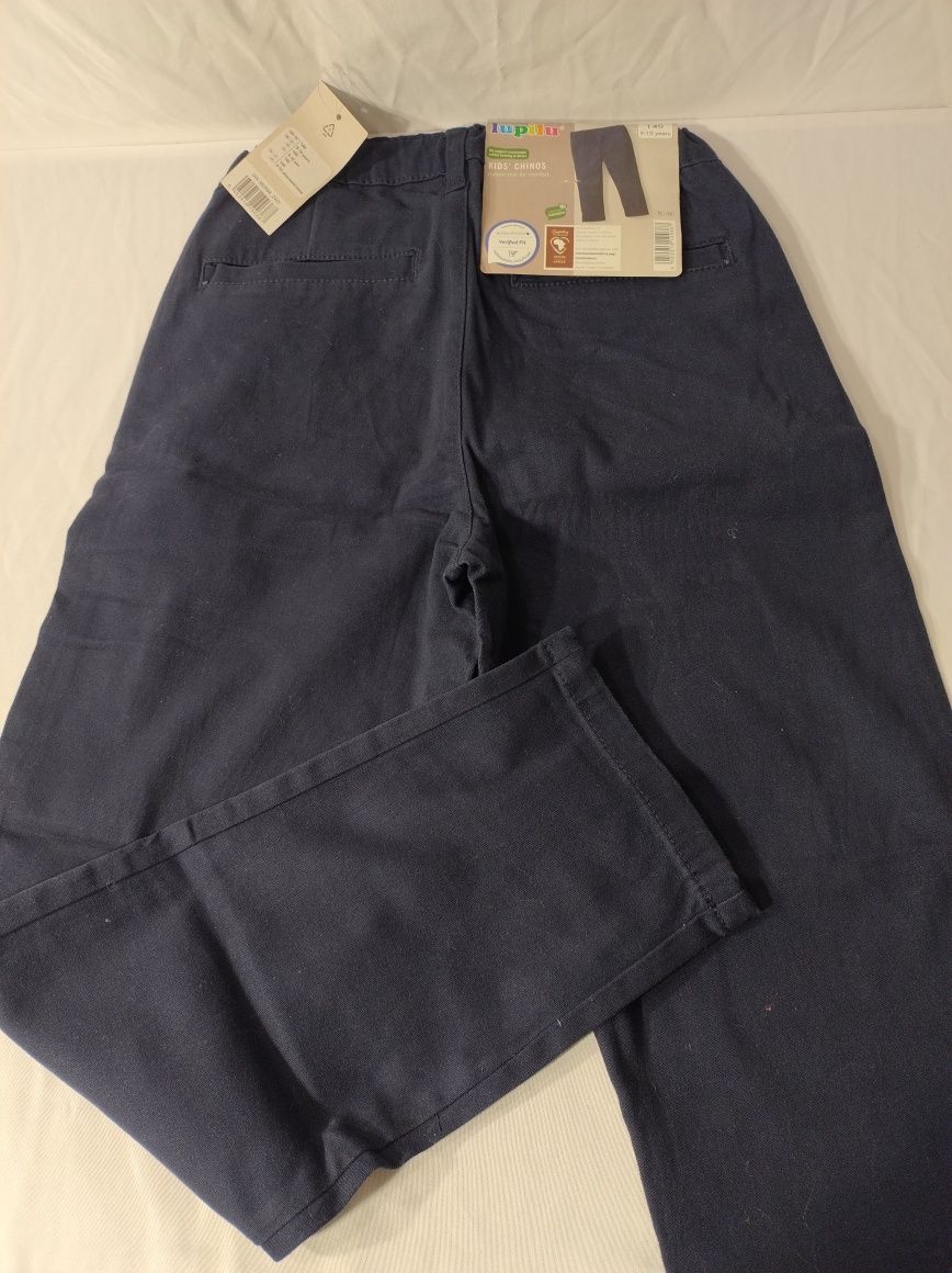 Spodnie chłopięce r 140 chino