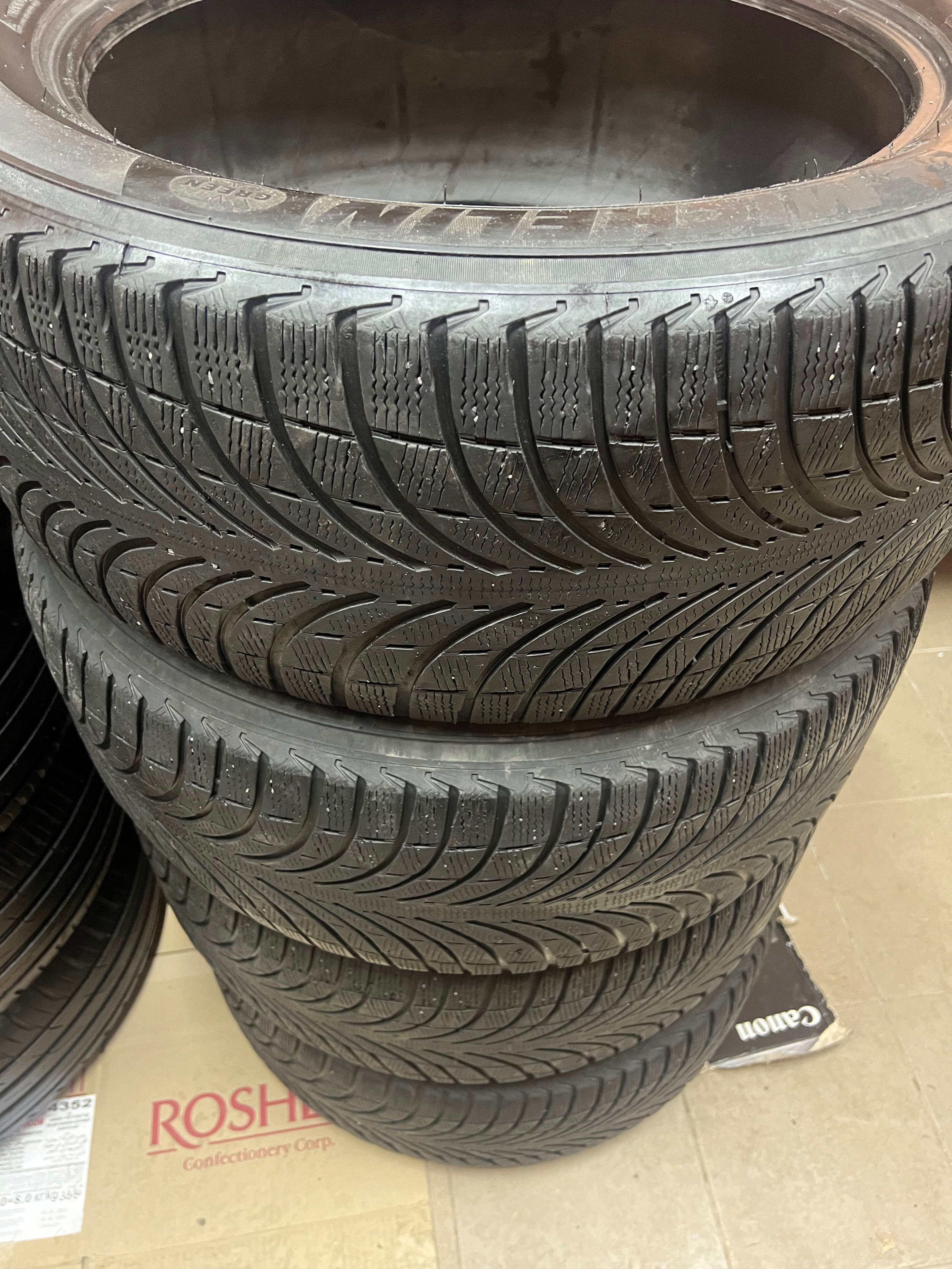 Автошина зимова Michelin, 255/50 R20