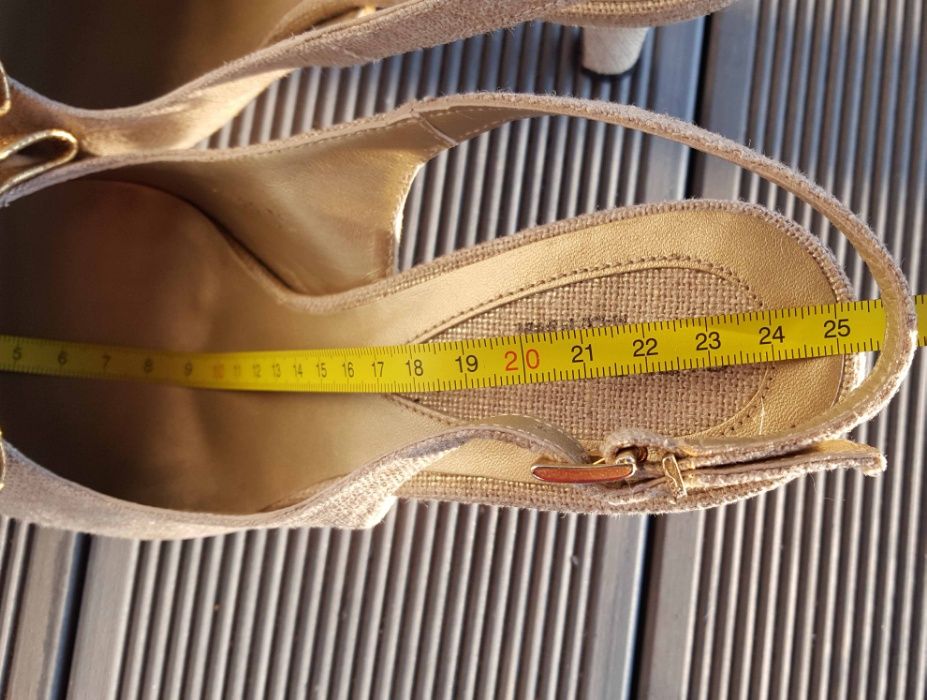 Туфлі жіночі Carlo Pazolini р.38