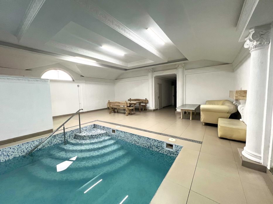 Продається діючий банний комплекс(60)