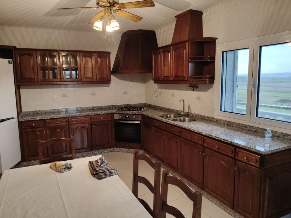 Cozinha (com placa e banca)