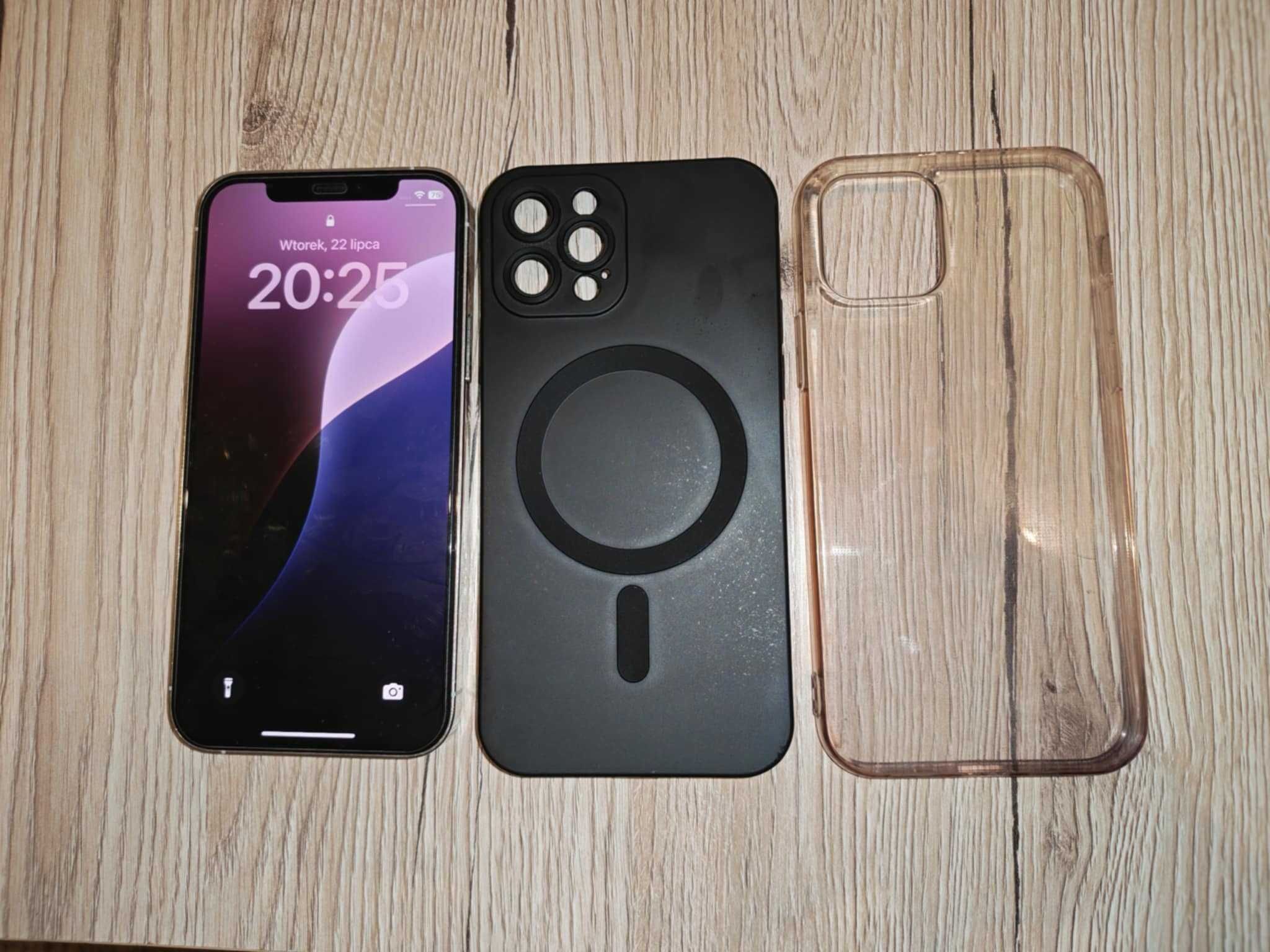 iPhone 12 pro 100%baterii