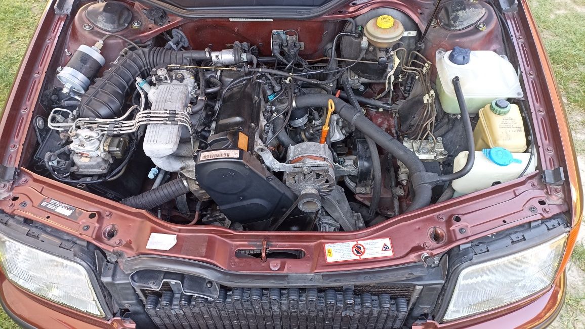 Audi 100 2.0e automat klimatyzacja zadbany