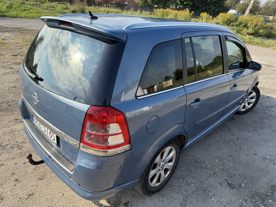 Opel Zafira B OPC 1.9 CDTI • 150 KM • 7-osobowa • Automat • Tryb Sport
