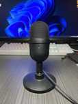 Микрофон Razer Seiren mini