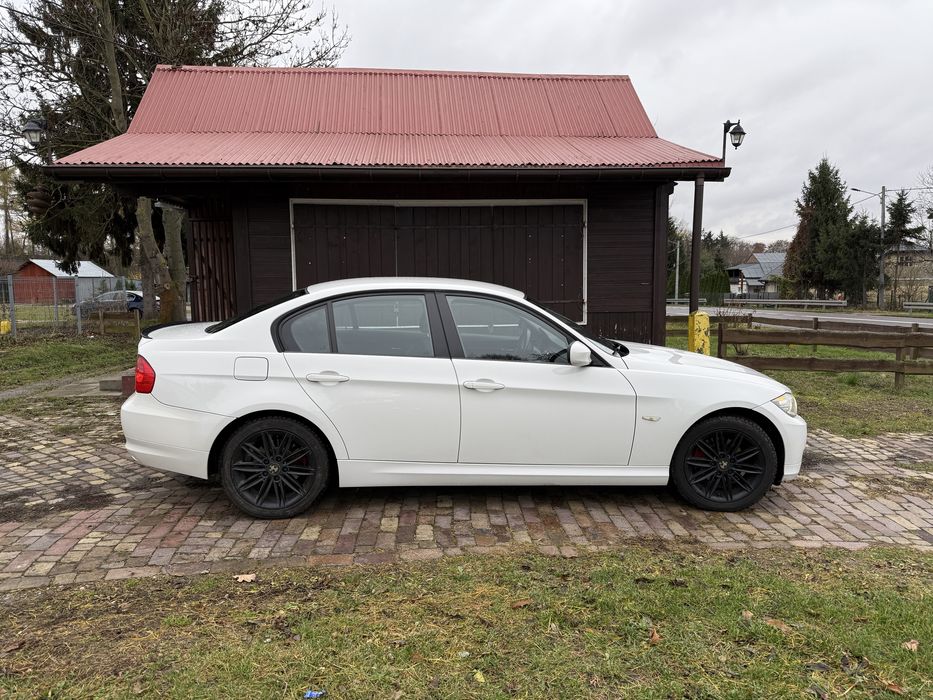 BMW E90 316D Alpine Weiss