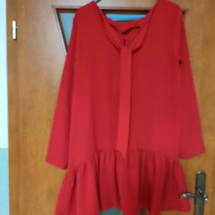 Sukienka z długim rękawem