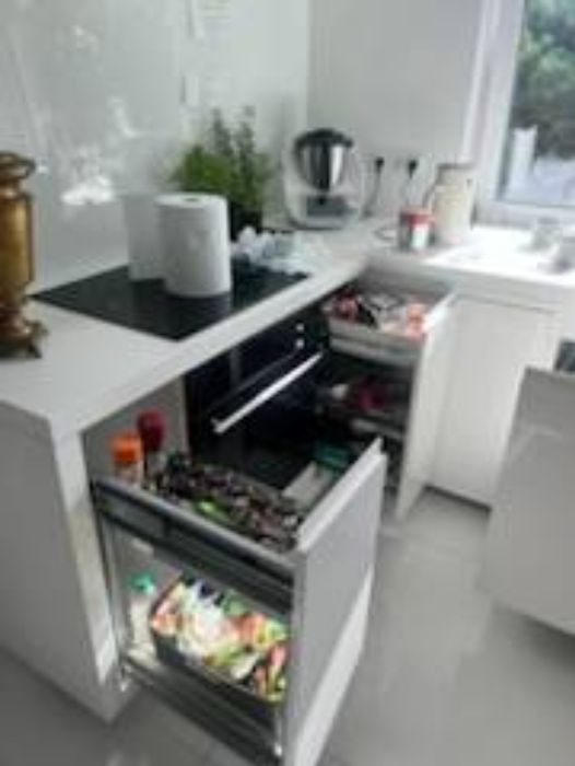 Meble kuchenne lakierowane piekarnik