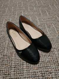 Балетки (туфлі) чорні