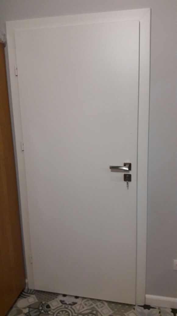 Drzwi wewnątrzklatkowe DRE 80cm