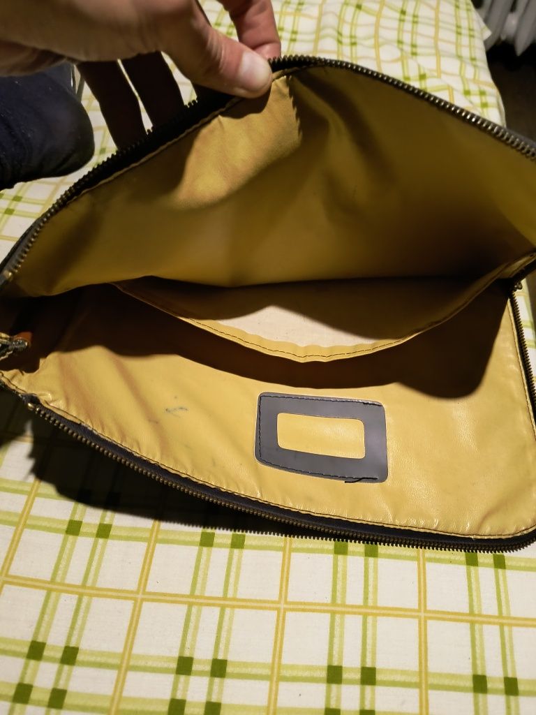 Pokrowiec laptop skóra