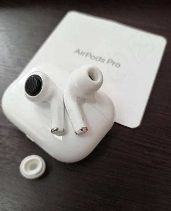 Lux Навушники Airpods Pro + чохол у подарунок 1:1