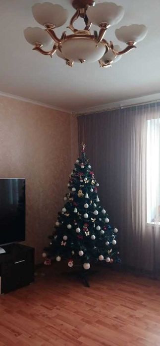 Продам 3-к квартиру, Южный мкрн, ул. Владимира Украинца