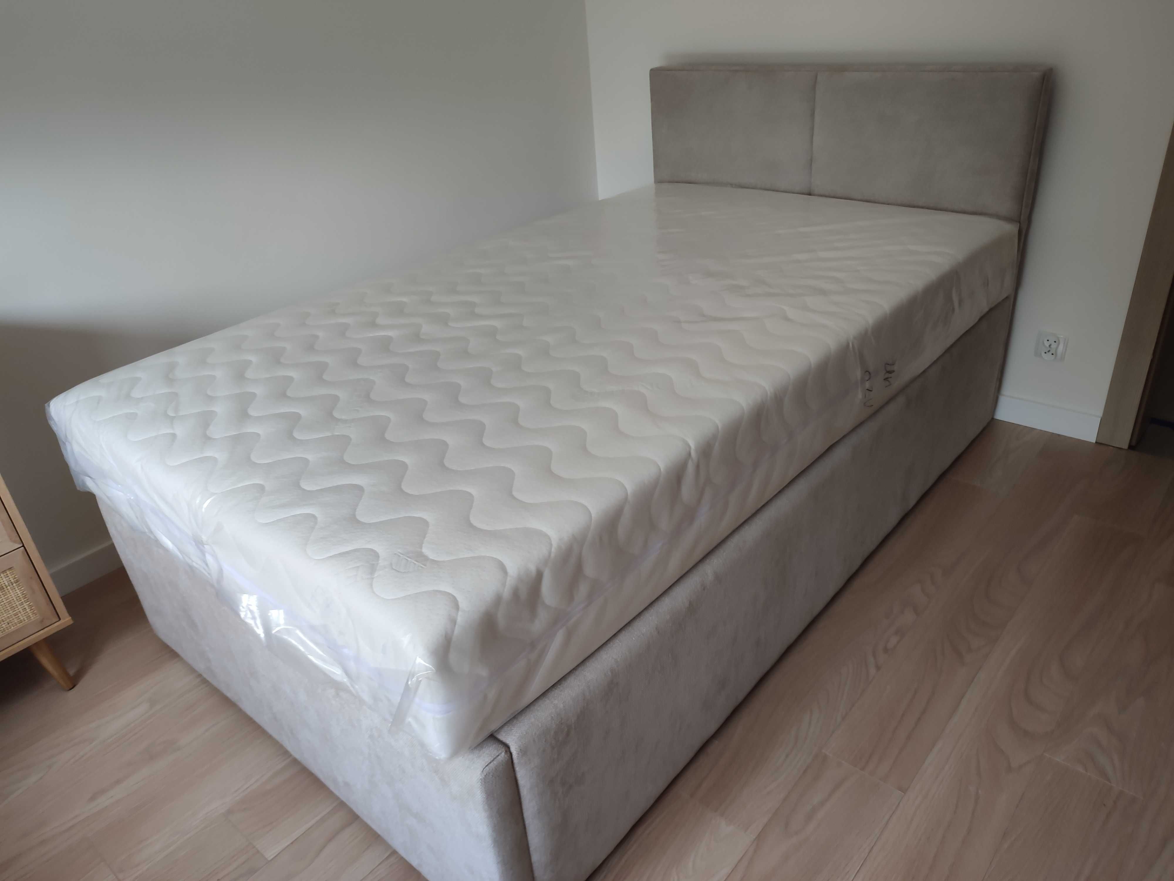 Łóżko tapicerowane pikowane 140, 160, 180 x 200 stelaż producent