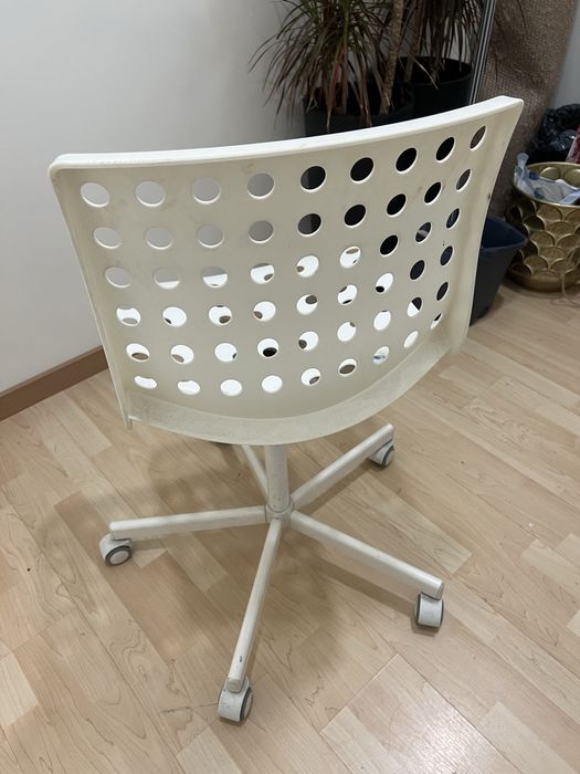 Cadeira com rodas e ajuste