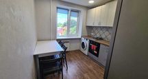 Продам 1-кімнатну квартиру в цегляному будинку на Таїрова, поверх 4/9