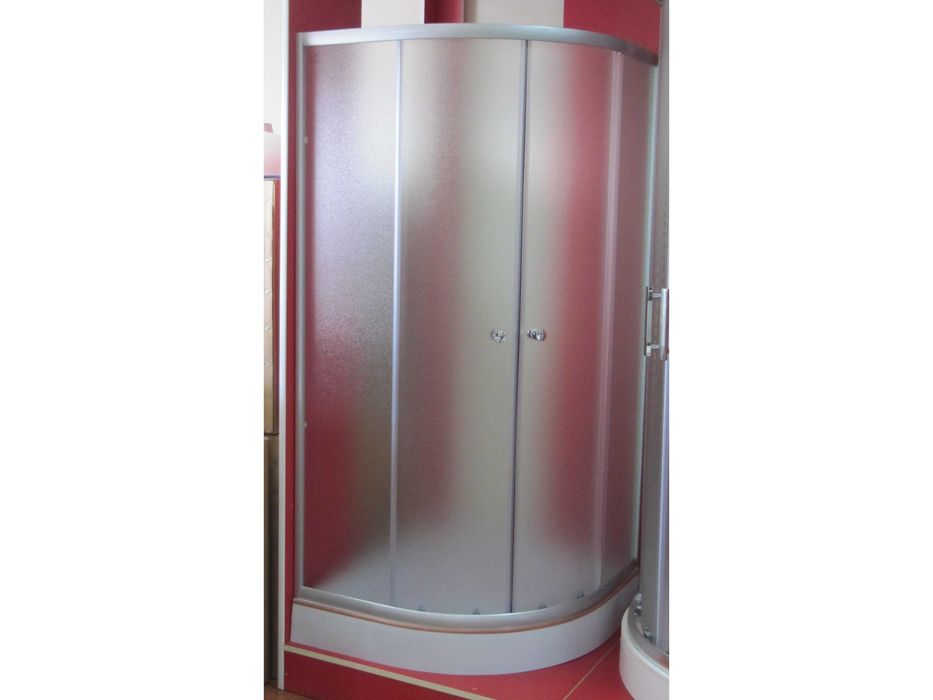 Душова кабіна 80х80см; 90х90см на низькому піддоні