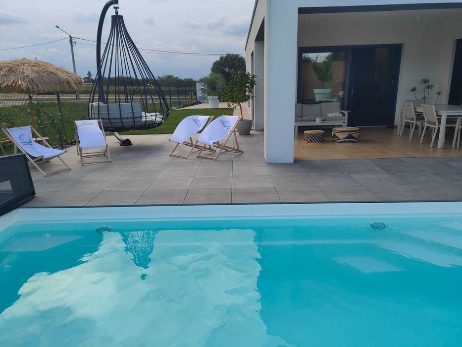 Basen poliestrowy basen ogrodowy wkopany oświetlenie LED 850x365x150