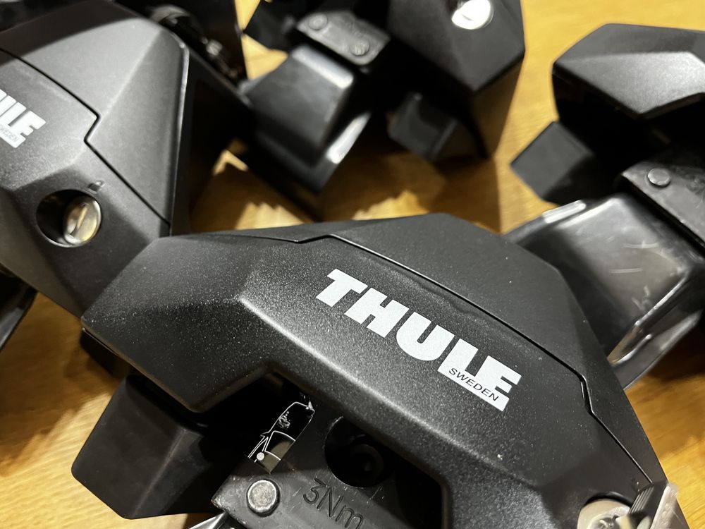 Thule bagażnik VW GOLF VIII 20- KIT 145236 STOPY Evo Clamp 710500