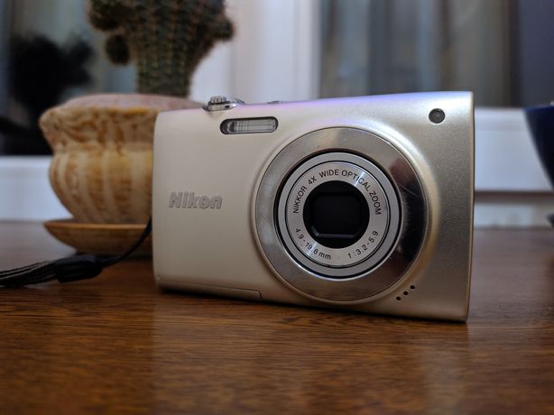 Цифровий фотоапарат Nikon Coolpix S2500