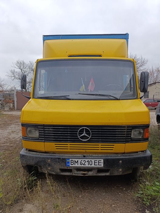 Автомобіль Мерседес Т2