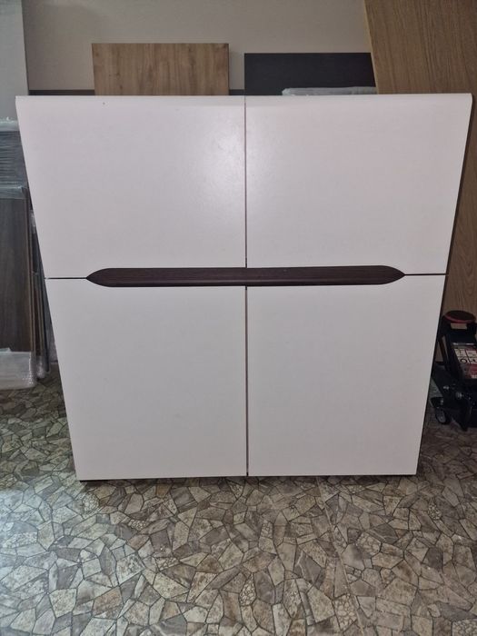 Komoda azteca wysoka