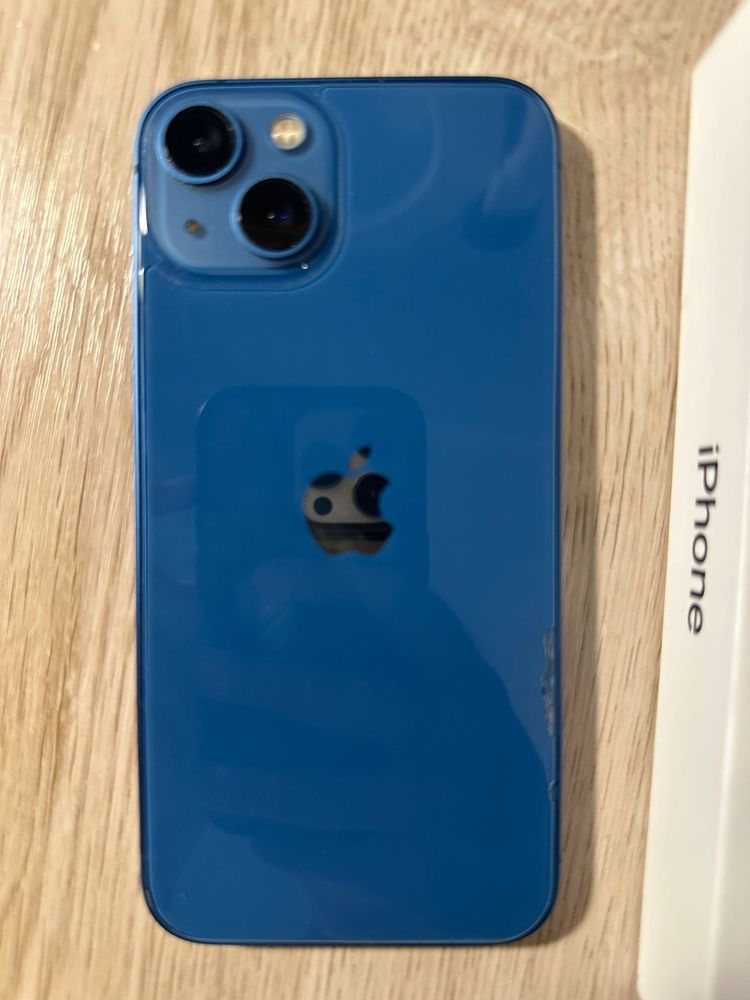 iPhone 13 128 GB Niebieski