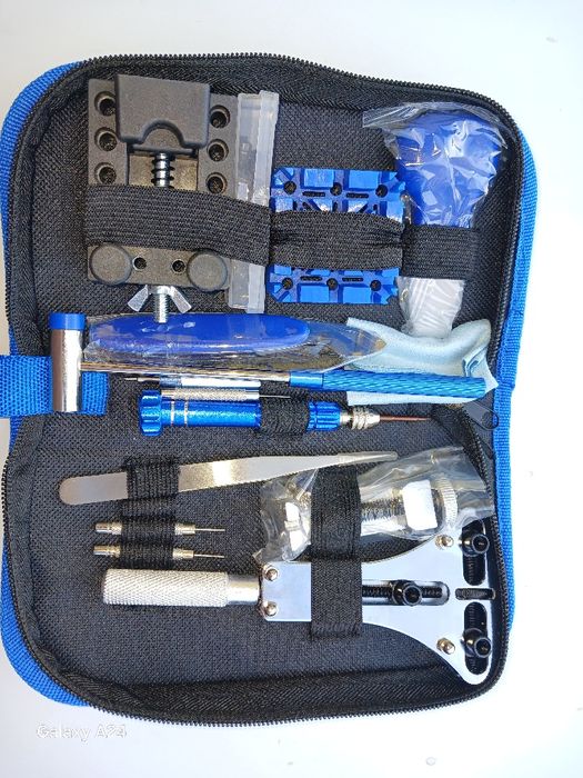 Набір для ремонту годинника.