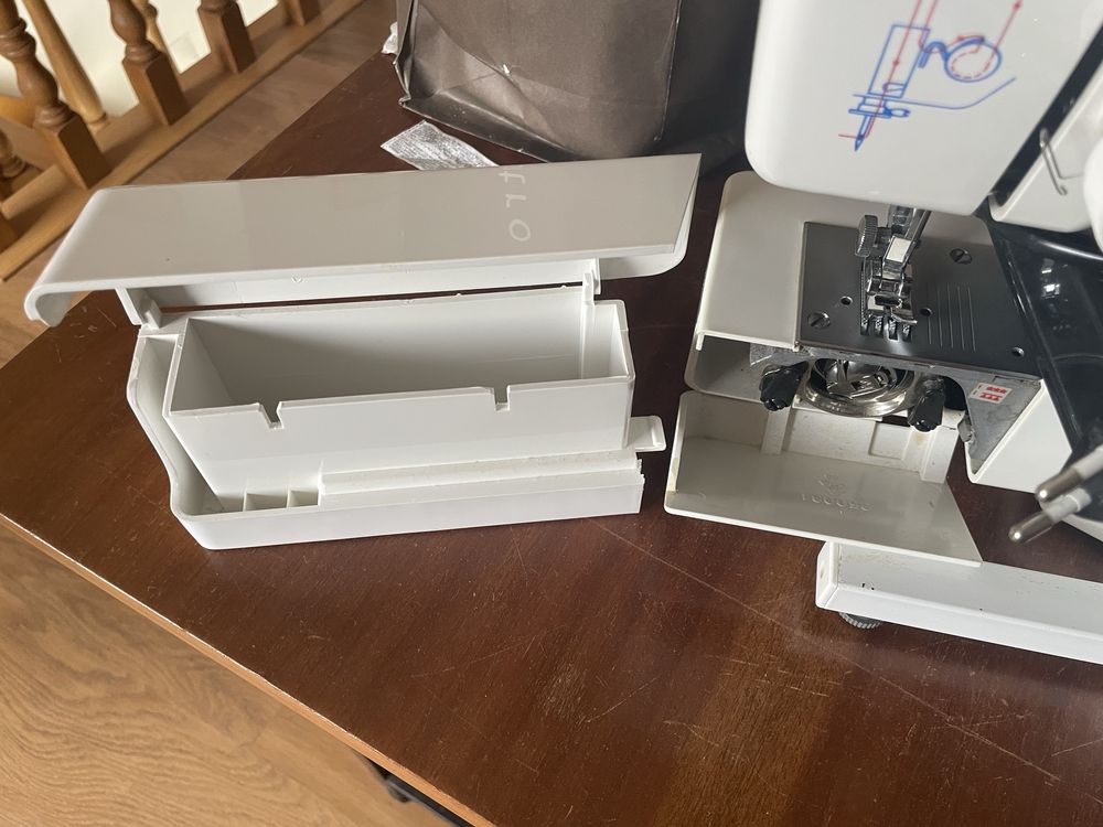 Máquina de Costura SEWMAQ SW-1250