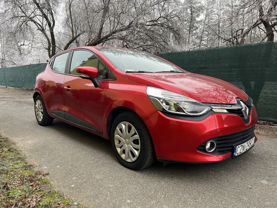 Renault Clio 1.2 B  84300 tyś