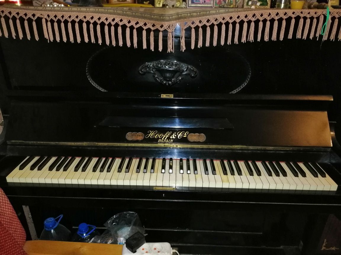 Раритетное пианино