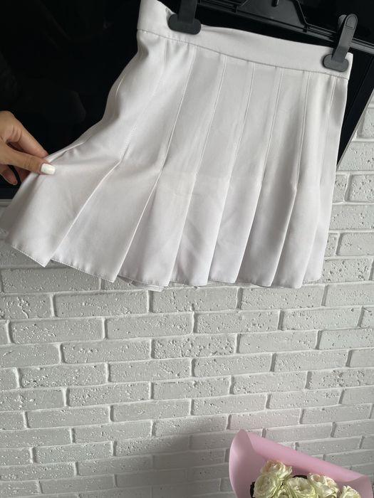 Теннисная белая юбка