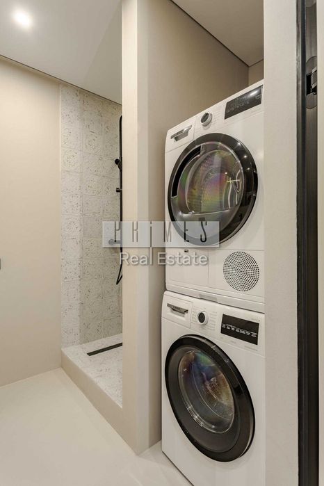 Продаж 3к квартири, ЖК Manhattan Сity, пр. Берестейський 11