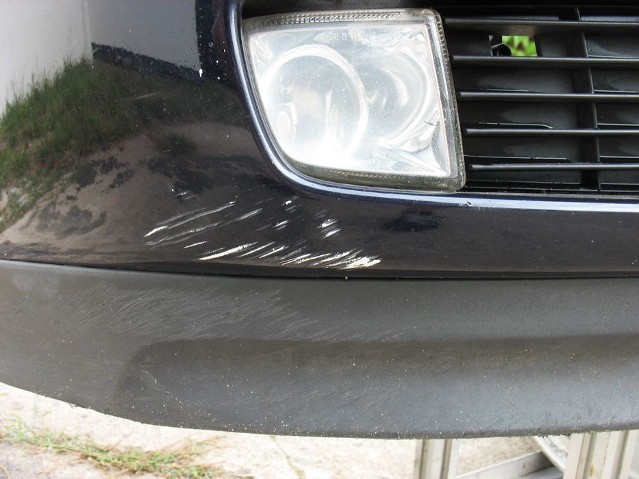 Opel Vectra C zderzak przód 4xPDC Halogen Z21A