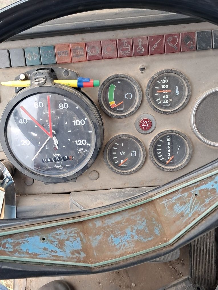Renaut savien jk60
