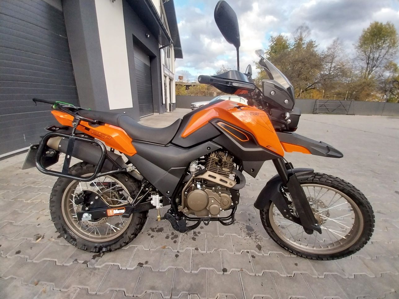 Shineray x-trail 250