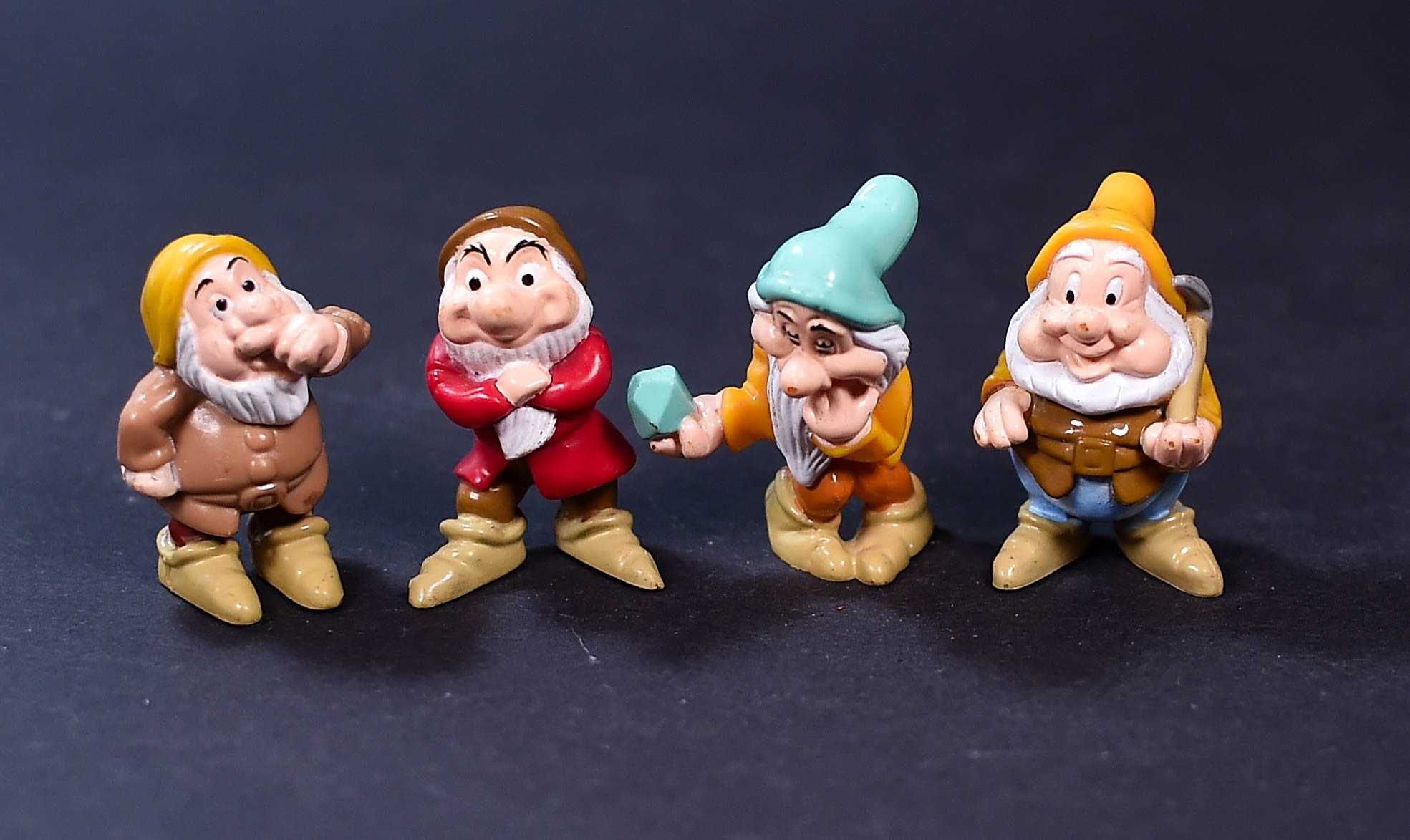 4x Krasnoludki Walt disney Gumowe