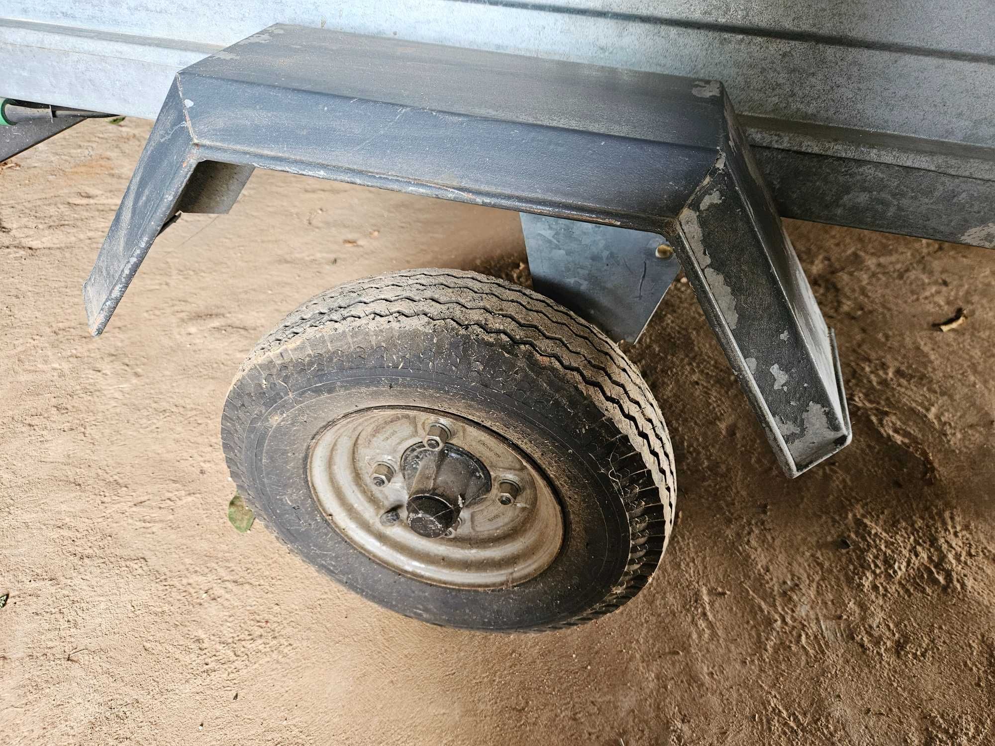 Atrelado / Reboque para carro