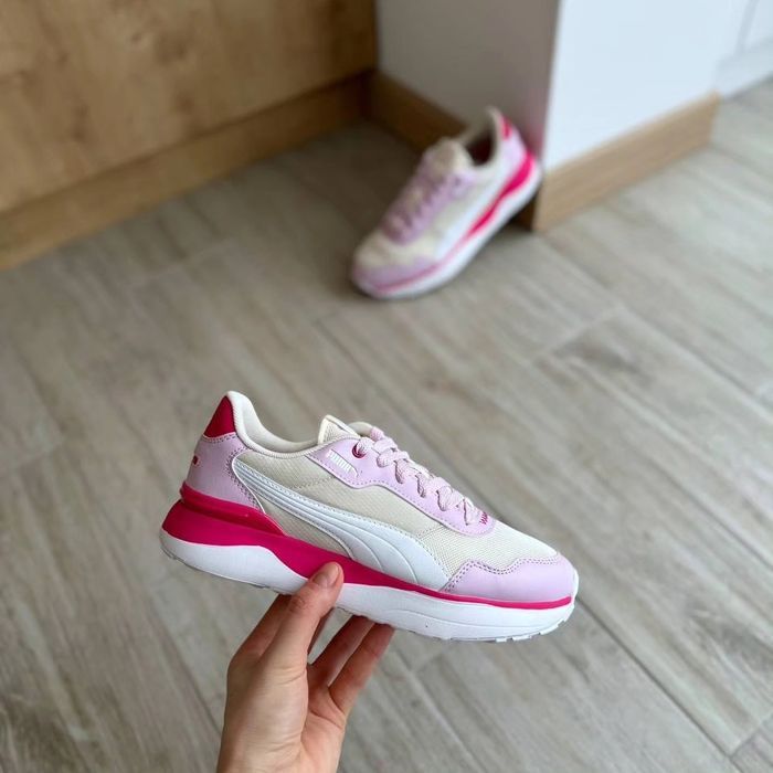 США! Літні жіночі кросівки Puma R78 Voyage 382048-17 Оригінал! 37-39p