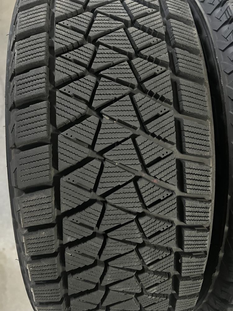 225/65/17 R17 Bridgestone Blizzak DMV-2 4шт зима